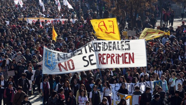 Insultar a la policía será delito, en Chile