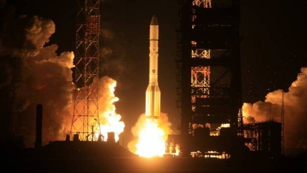 Estalla cohete ruso con tres satélites de posicionamiento global