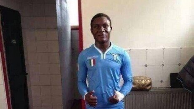 ¿Tiene 17 años el nuevo nuevo jugador de la Lazio? ¿Tiene 17 años el nuevo nuevo jugador de la Lazio?