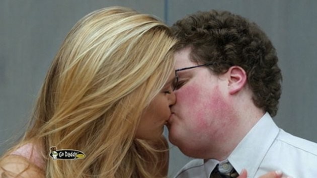 revelo gay personals Un hombre homosexual siente atracción por otro de su sexo, un hombre homosexual activo busca satisfacer su deseo sexual utilizando los medios que le favorece la naturaleza para llevar a cabo. revelo gay personals Un hombre homosexual siente atracción por otro de su sexo, un hombre homosexual activo busca satisfacer su deseo sexual utilizando los medios que le favorece la naturaleza para llevar a cabo.