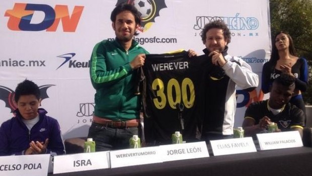 Murciélagos FC presenta a su nuevo jugador, el Werevertumorro